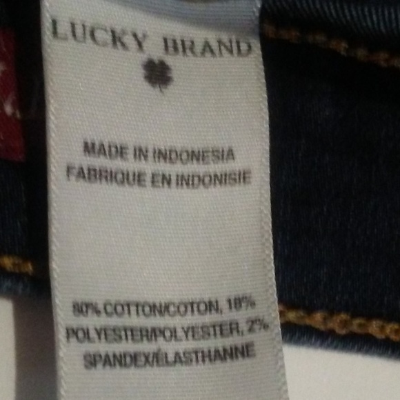 Lucky Brand Sweet N Straight Jean size 2/26 - Picture 2 of 8